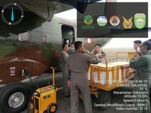 3,2 Ton Dry Ice Sudah Disemai di Palembang Atasi Kabut Asap