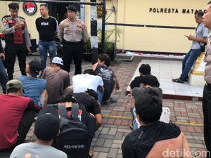 Polisi Gerebek Kampung Narkoba di Mataram, 19 Orang Ditangkap