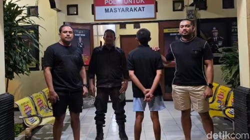Pria asal Rote Ndao ditangkap di Kupang terkait kasus pemerkosaan siswi SMP, Sabtu (17/10/2026).