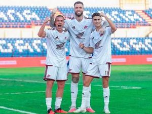 Bhayangkara FC Belum Kalah di Super League, PSM Makassar Tertantang