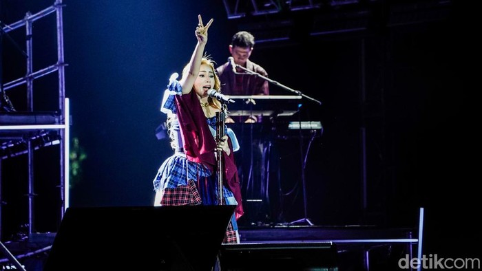 Momo dan Aan kembali reuni bersama Geisha di Dynamic Stage Synchronize Festival 2026, Gambir Expo, Kemayoran, Jumat (16/10/2026).