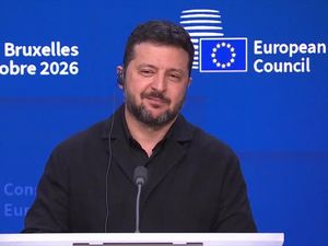 Video: Zelenskiy Ngeluh Kecepatan Internet Starlink di Ukraina Diperlambat