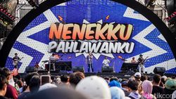 Wali Ajak Penonton Salawat dan Doakan Karhutla di Synchronize