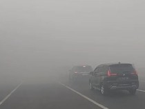 TPA di Lampung Tengah Terbakar, Asap Tutupi Jalan Tol Bakter