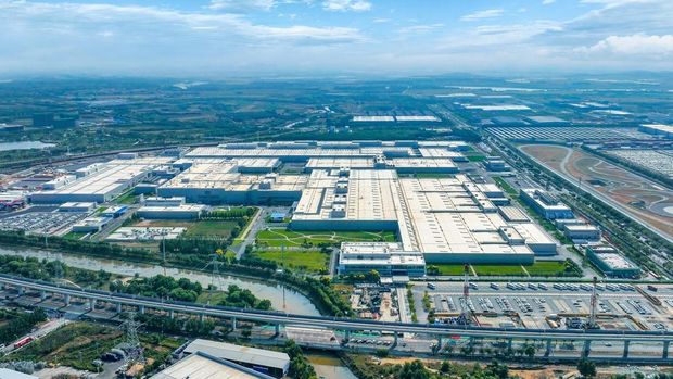 BMW mulai memproduksi baterai Gen6 di Shenyang, China