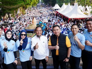 Gubernur Sulsel Meriahkan Jalan Sehat Anti Mager-Kirab Swasembada Pangan