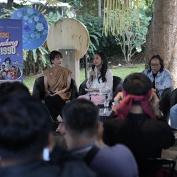 Semangat Happy Salma Lestarikan Tradisi dan Budaya Sunda