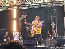 Andika ke Dodhy di Synchronize Fest: Jangan Bubar Lagi!
