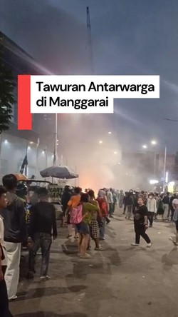 Video Tawuran Pecah di Manggarai, Gerobak Pedagang Dibakar