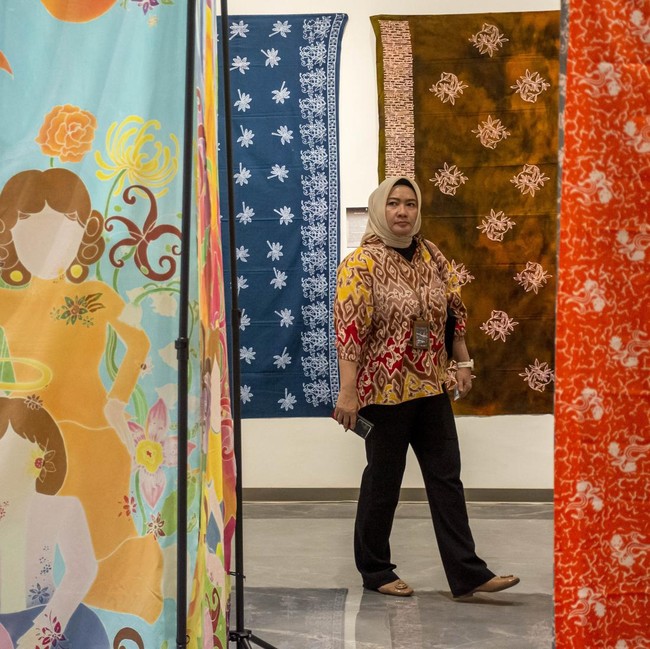 Pameran Wastra Pasundan Ajak Generasi Muda Lestarikan Batik Sunda