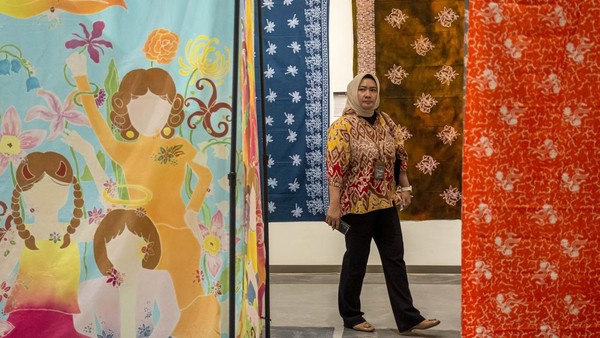 Pameran Wastra Pasundan Ajak Generasi Muda Lestarikan Batik Sunda