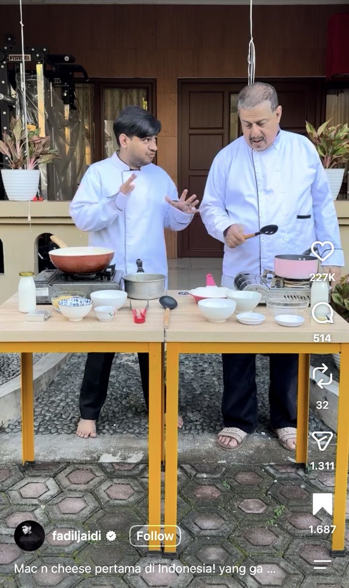 Potret Fadil Jaidi Asyik Masak Puding hingga Kulineran di Jepang
