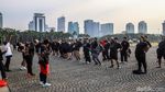 Pria Bertubuh Besar Bersatu di Monas, Bergerak Bersama demi Hidup Sehat