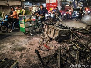 Tawuran Manggarai Sisakan Kerugian, Lapak Pedagang Rusak dan Barang Hilang