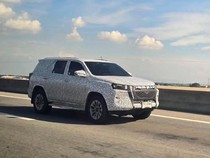 Fortuner Terbaru Tertangkap Kamera Lagi Dites di Jalan Raya, Apa yang Berubah?