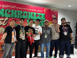 Bikin Haru! Indro Warkop Nangis Kenang Dono dan Kasino di Synchronize Fest 2026