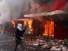 Demo Prancis Berujung Pembakaran-Penjarahan, Diduga Disusupi Provokator