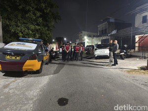 Polisi Tangkap Pembakar Warung Mi Babi dalam Penggerebekan di Sukoharjo