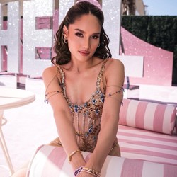 Cinta Laura Ingin Indonesia Bisa Eksis di Victorias Secret Fashion Show