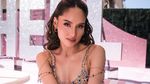 Cinta Laura Terpukau Nonton Langsung Victorias Secret Fashion Show