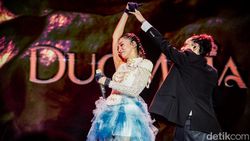 Duo Maia Bikin Penonton Synchronize Fest 2026 Karaoke Massal