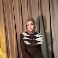 Cantiknya Biking Pangling! Potret Mahalini Pakai Hijab Saat Nyanyi di Aceh