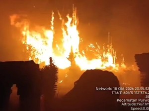 Gunung Arjuno-Welirang Masih Membara