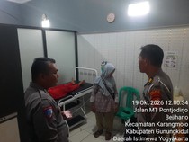 Pemotor Kecelakaan hingga Masuk Kebun Jati Kawasan Bong Cino Wonosari