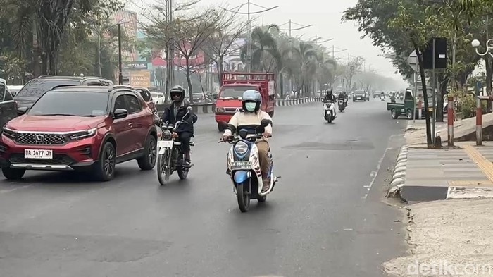 Kondisi jalanan di Kota Banjarmasin. (Khairun Nisa/detikKalimantan)