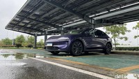 Ketemu Langsung Luxeed R7 yang Konon Mau Masuk Indonesia