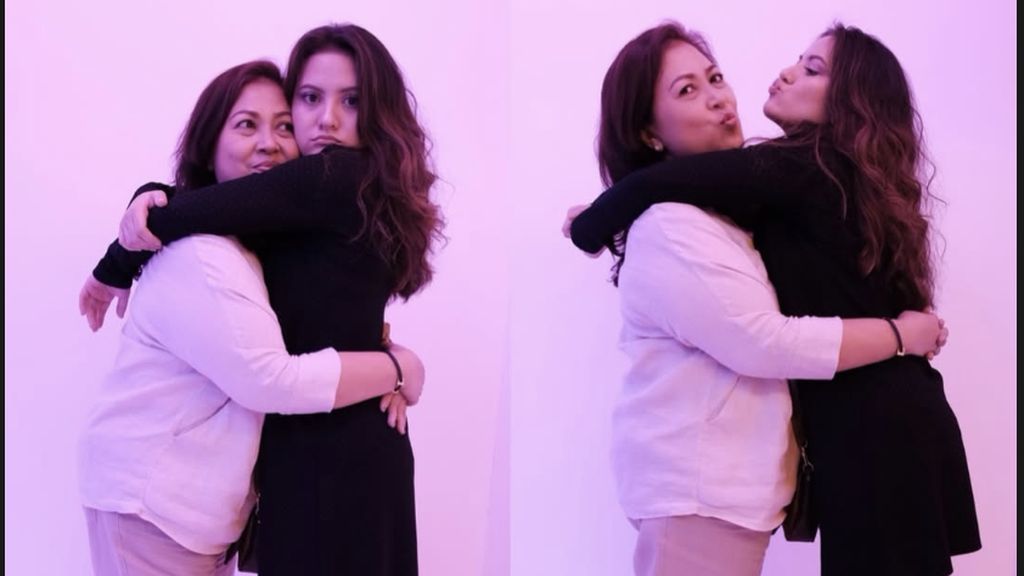 Marsha Aruan Berduka, Ibunda Meninggal