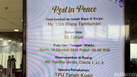 Mendiang Lisa Diana Tambunan, mengembuskan napas terakhir di usia 58 tahun pada Senin dini hari, tepatnya pukul 00.58 WIB. Foto: Ahsan/detikHOT