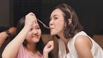 Kompak! Masayu Anastasia dan Lembu Rayakan Ultah ke-17 Samara