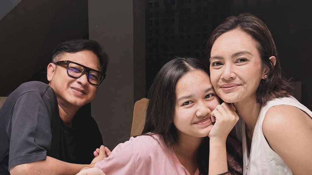 Kompak! Masayu Anastasia dan Lembu Rayakan Ultah ke-17 Samara