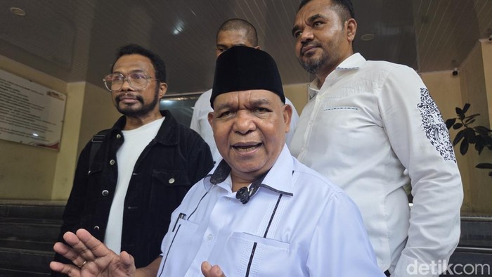 Pengacara Petrus Balla Pattyona di Polda Metro Jaya, Jakarta, Senin (19/10/2026)