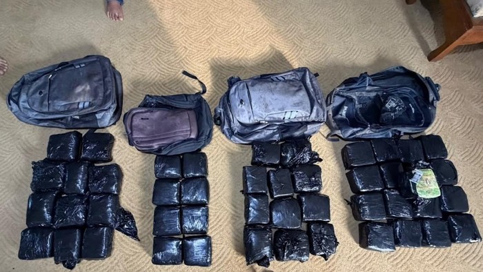 Polda Riau menggagalkan peredaran 47 kilogram sabu di Pekanbaru