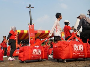 Ramai di Medsos, Peserta Alfamart Run 2026 Unboxing Goodie Bag 50 Kg