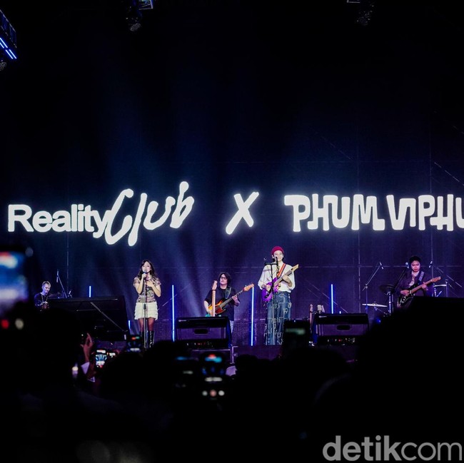 Reality Club dan Phum Viphurit Satukan Lagu di Synchronize Fest 2026
