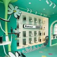 Saat Tumbler Stanley 1913 Bertemu ZO&Friends, Karakter Lucu Ciptaan G-Dragon