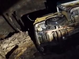 Jalinsum Sipirok-Medan Amblas-Ditutup, Truk Terperosok