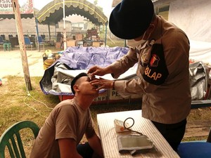 Lawan Asap Berbahaya, Sebagian Petugas Karhutla TNTP Mulai Sesak Napas