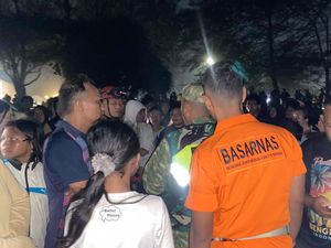 Basarnas Cari Orang yang Diduga Tenggelam di Pantai Berkas Bengkulu