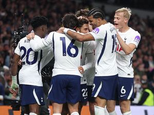 Kemenangan Perdana Tottenham Hotspur