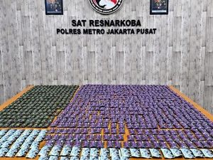 Polisi Tangkap 2 Pengedar Vape Narkoba, 858 Cartridge Isi Etomidate Disita
