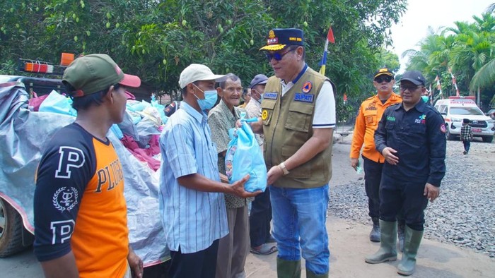 Bupati Muba mengunjungi Dusun 7, Desa Muara Medak, Kecamatan Bayung Lencir