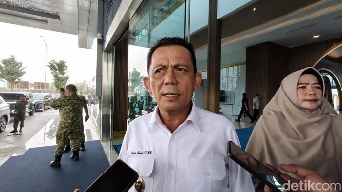 Gubernur Kepri, Ansar Ahmad.