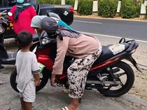 Viral Ibu Meninggal di Motor Saat Hendak Berobat, Si Bungsu Hanya Bisa Menatap