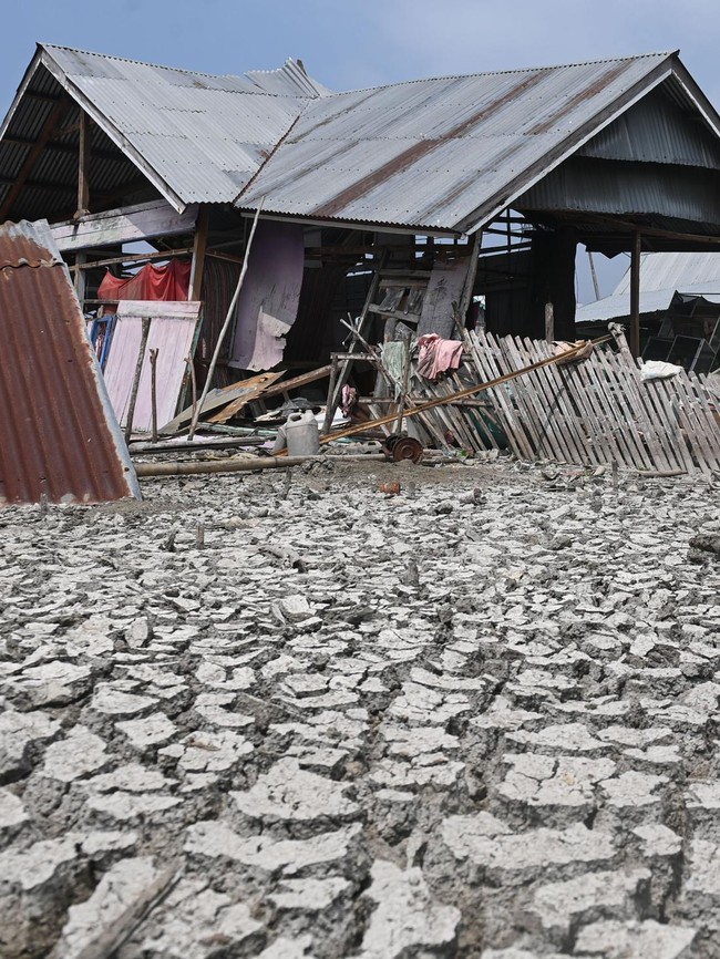 Dua Bulan Pascagempa Flores, 118 Ribu Rumah Rusak