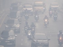 Kabut Asap Selimuti Palembang, Kualitas Udara Berbahaya