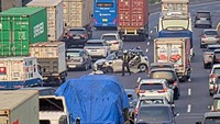 Kecelakaan Mobil Listrik di Tol Ancol, Ada Korban Dievakuasi ke RS